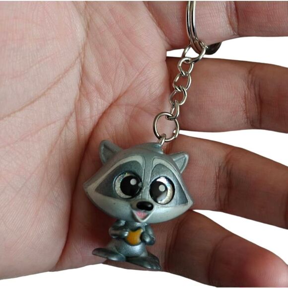 Disney Doorables Meeko Upcycled Keychain - Picture 1 of 4
